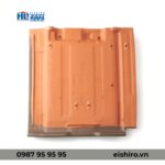 ngoi-eishiro-uu09-light-chocolate