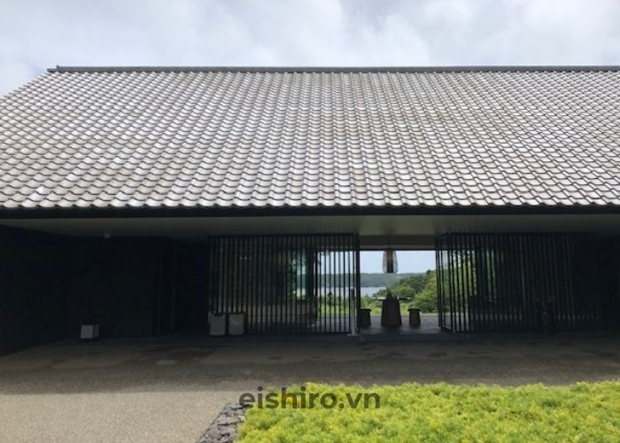 Di chuyển đến Amanemu