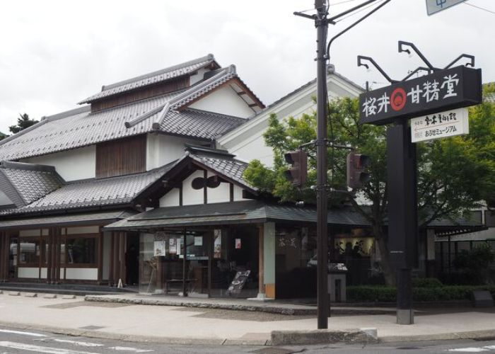 Vì sao mái nhà ảnh hưởng đến độ ồn bên trong?