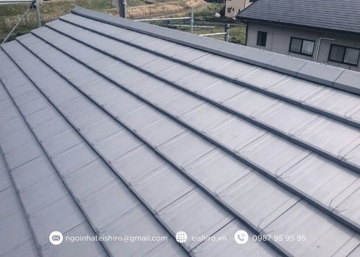 Dòng ngói cao cấp Eishiro ROMAN LL40 được đánh giá cao nhờ khả năng đáp ứng các tiêu chuẩn kỹ thuật nghiêm ngặt của ngành xây dựng Nhật Bản