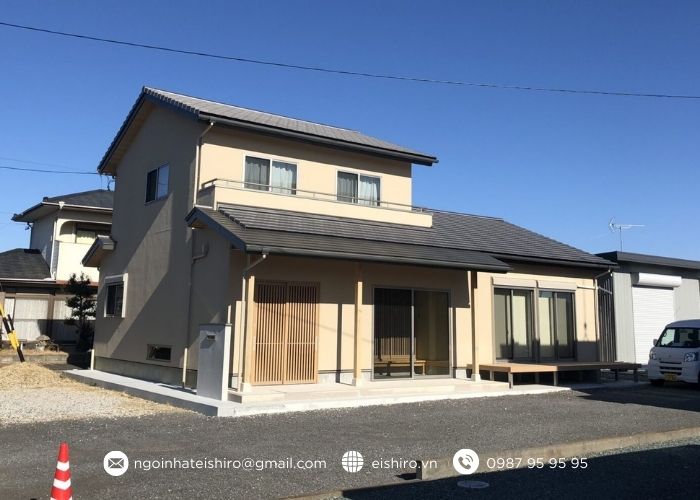 Dự án nhà riêng của ông I, kiến trúc sư đã lựa chọn dòng ngói nhật Eishiro ROMAN LL40 để hoàn thiện hệ mái